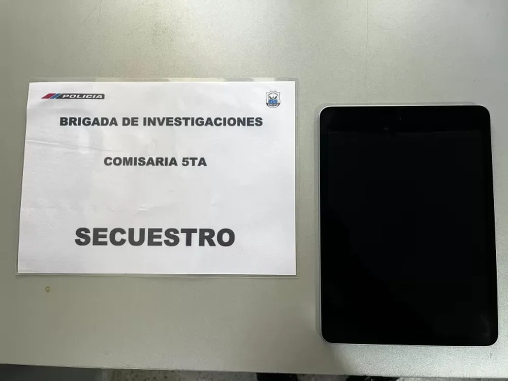 Robaron en la camioneta de una arquitecta y recuperaron una tablet valuada en casi $2 millones