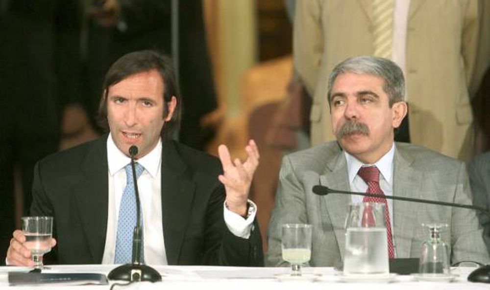 Avanza en el Senado el Presupuesto 2012