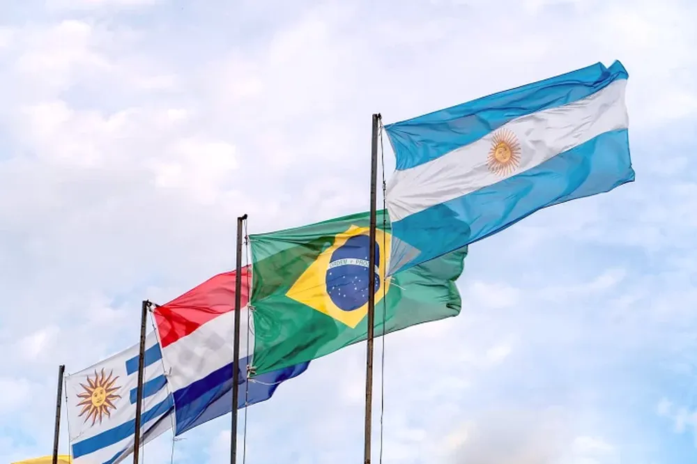 Megapacto comercial entre la UE y Mercosur en riesgo por la fuerte oposición de Francia e Italia