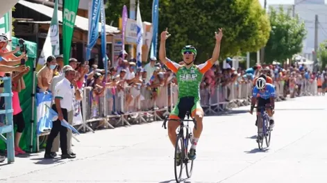 El sanjuanino Leonardo Cobarrubia ganó la séptima etapa de la Vuelta al Valle en Allen