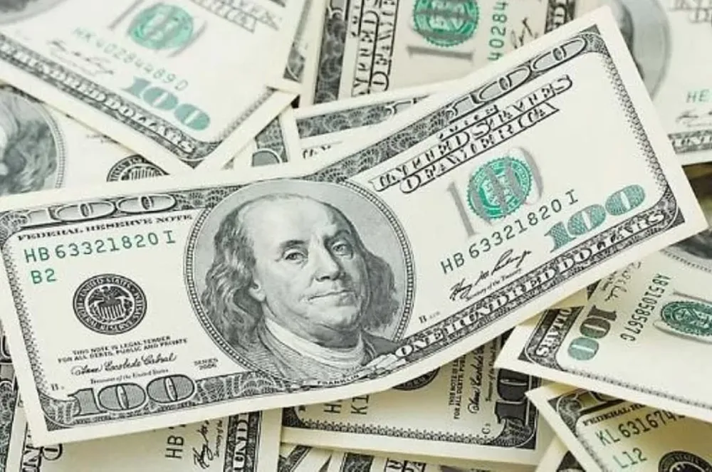 El dólar blue ya acumula una caída de $38 desde el máximo alcanzado hace dos semanas