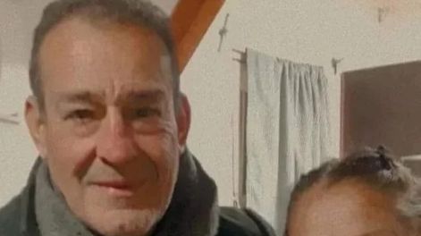 Tiene Alzheimer, su familia lo busca y temen que haya caído al Canal Benavidez: piden que se corte el agua