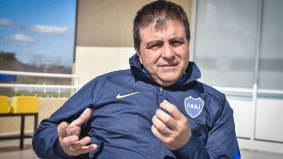 Cambios en Boca: Nicolás Burdisso despidió a Claudio Vivas