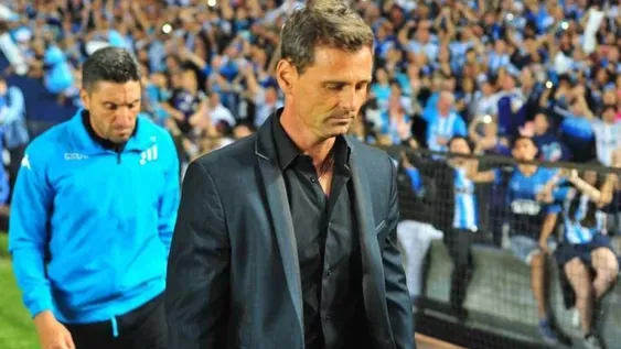 Diego Cocca renunció a la dirección técnica de Racing