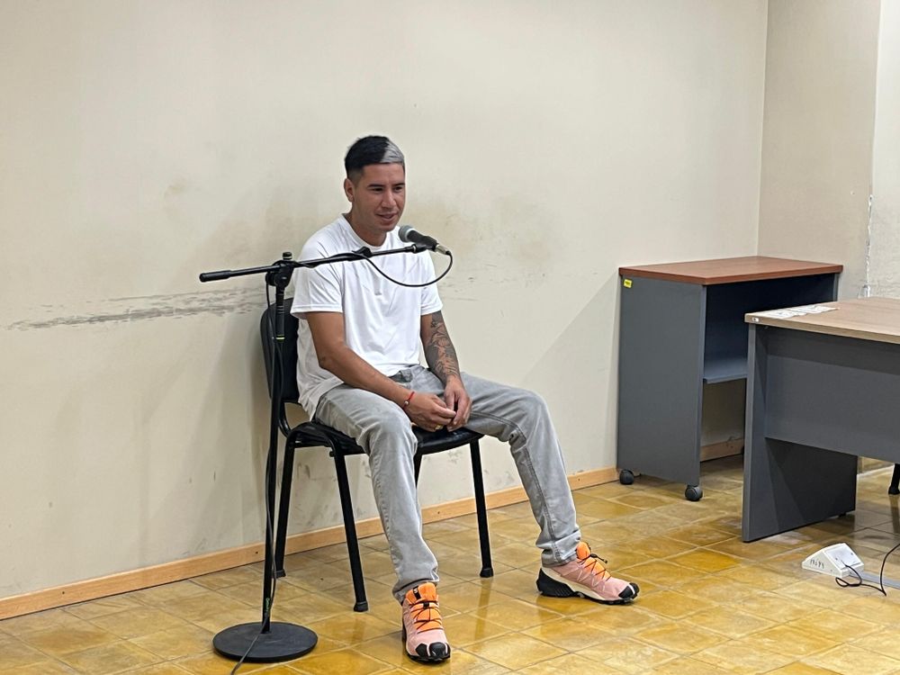 El denunciante aceptó el monto ofrecido, aunque solicitó que el pago se realice a través de la OMA (Oficina de Medidas Alternativas), para garantizar el cumplimiento de lo pactado.