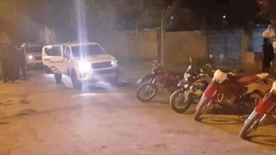 En el Día del Padre echó a su mujer de la casa para abusar de la hija