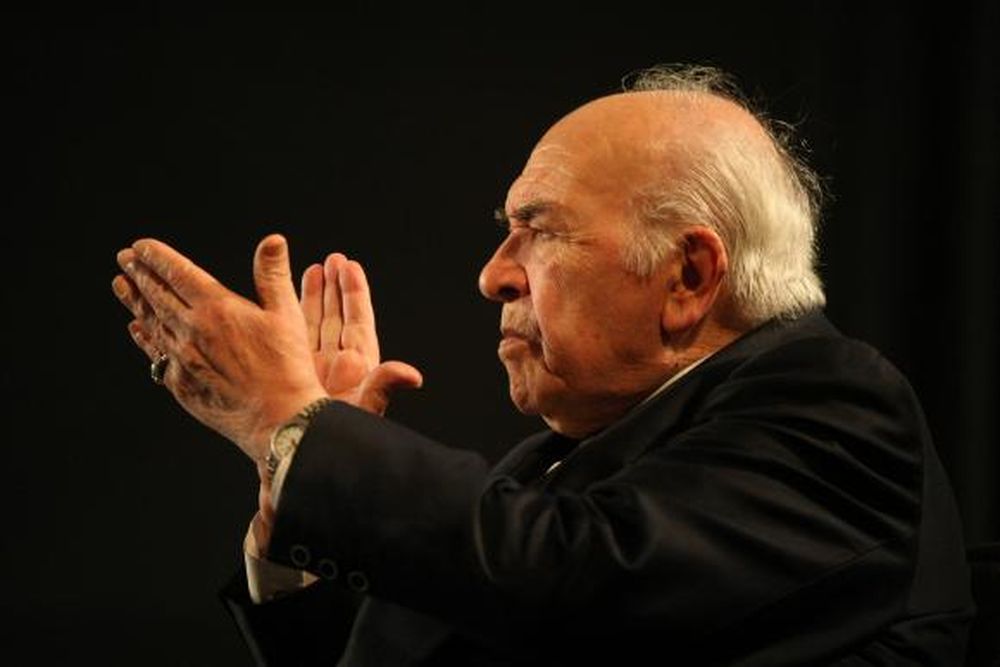 ¡Aplausos, Maestro!