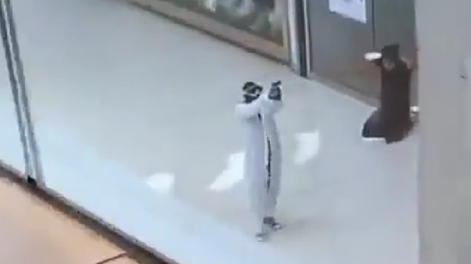 Miedo en Chile: una banda asaltó un shopping y se cruzó con la Policía en un feroz tiroteo