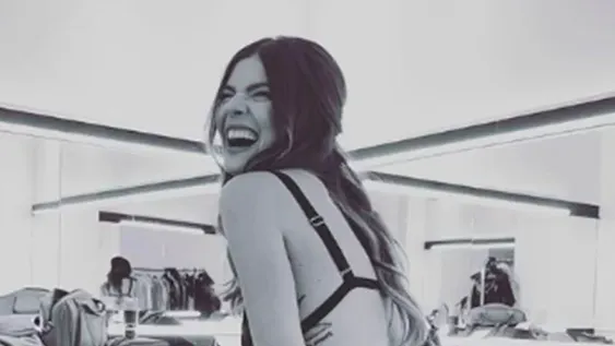 La China Suárez publicó una jugadísima foto en bikini