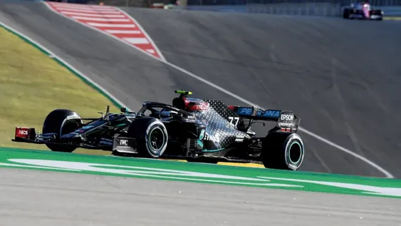 Valtteri Bottas marcó el mejor tiempo en los entrenamientos de Portugal