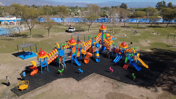 Rawson inaugura el nuevo sector infantil en el Parque Papa Francisco.
