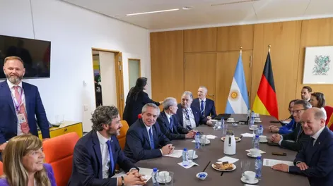Alberto denunció que la deuda ahoga a los países de la región