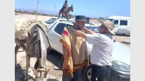DEVOCIÓN. El Centro Evangelizador Santo Cura Brochero realizó una cabalgata el domingo pasado.