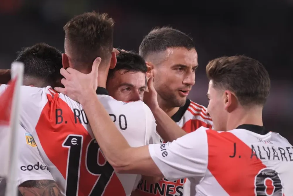 River ganó y está en la pelea