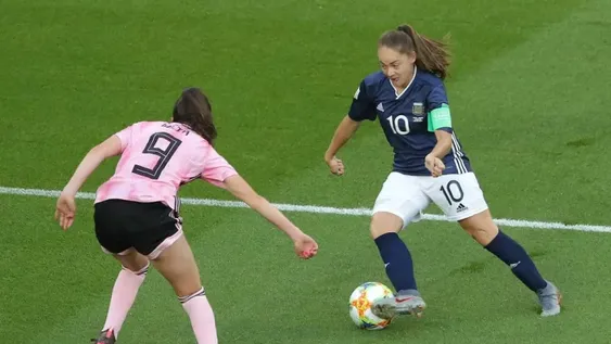 La selección femenina logró una histórica remontada y necesita un milagro para clasificar