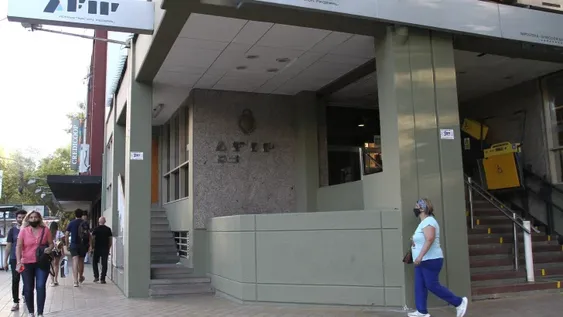 El freno al impuesto a la riqueza, por lo confiscatorio y la residencia del empresario