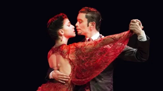 Sin abrazo no hay tango