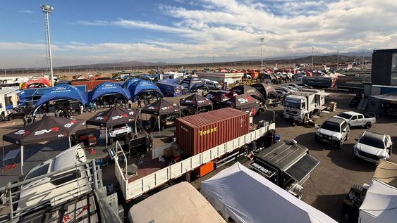 Espectáculo. El autódromo San Juan Villicum mostró todo el esplendor del Desafío Ruta 40.