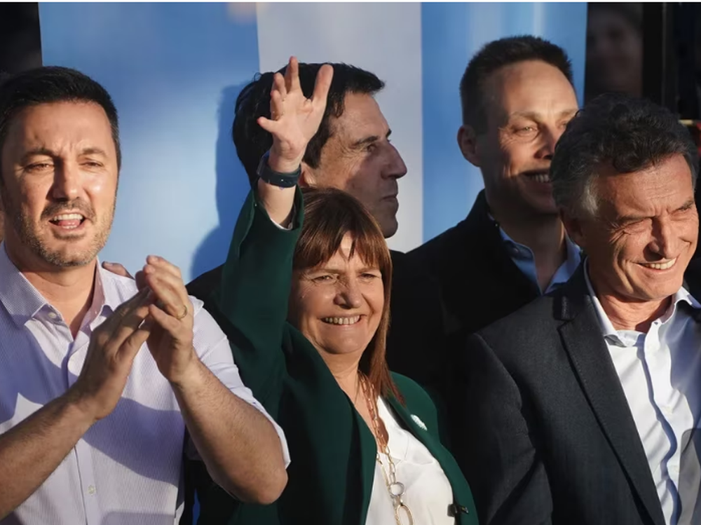 Bullrich cerró su campaña con Macri y Larreta, y apuntó a Milei: “Me preocupan sus ideas, son peligrosas”