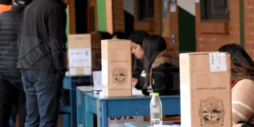 Elecciones en Misiones: autoridad de mesa tenía “aliento etílico” y debió ser retirada por su padre