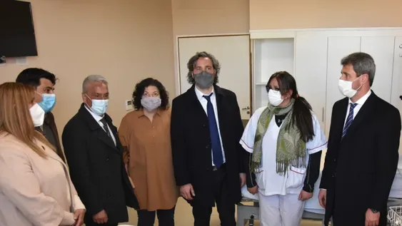 En un nuevo hospital, Vizzotti confirmó segundas dosis de Sputnik V en agosto
