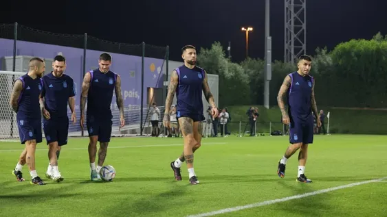 Sin Di María y “Papu” Gómez, Argentina comenzó el operativo para enfrentar a Países Bajos