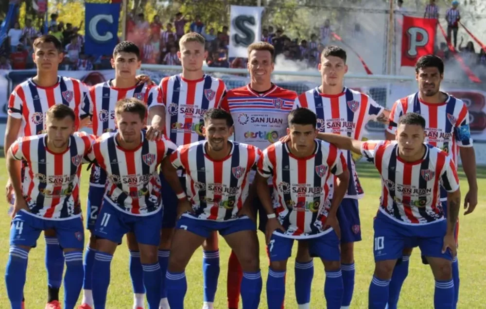 Peñarol no levanta cabeza: cayó de local ante Independiente