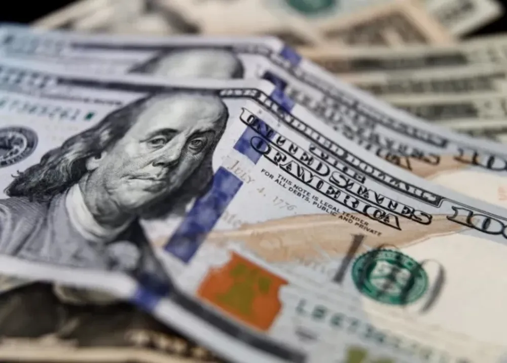 Cuáles fueron las causas de la caída del dólar blue tras haber estado cerca de los $200