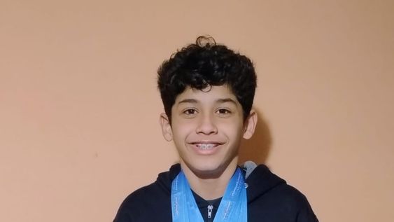 Futuro. El nadador sanjuanino Bautista Lima fue figura en Chile ganando oro en Postas.&nbsp;