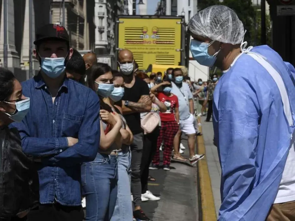 Otros 142 muertos y 9.219 nuevos contagios de coronavirus en Argentina