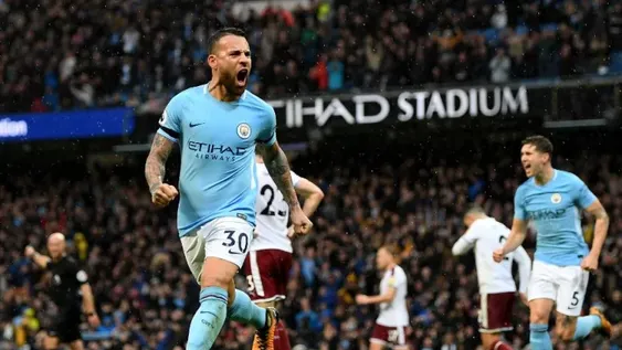 Otamendi dejará el Manchester City