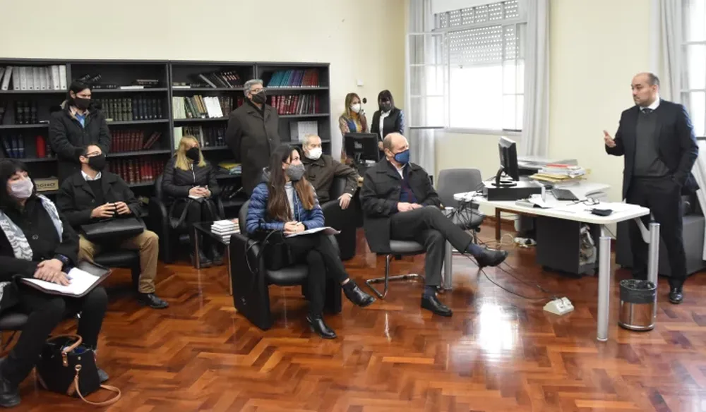 En tres frentes, las listas ganadoras en sus internas se llevarán todas las candidaturas