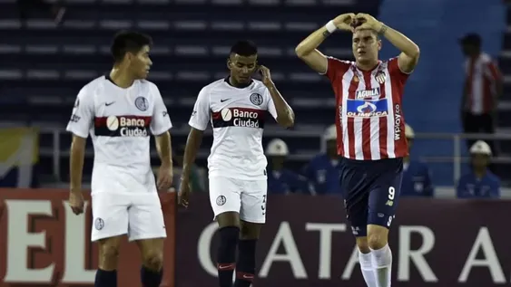 San Lorenzo perdió frente a Junior pero igual clasificó a octavos