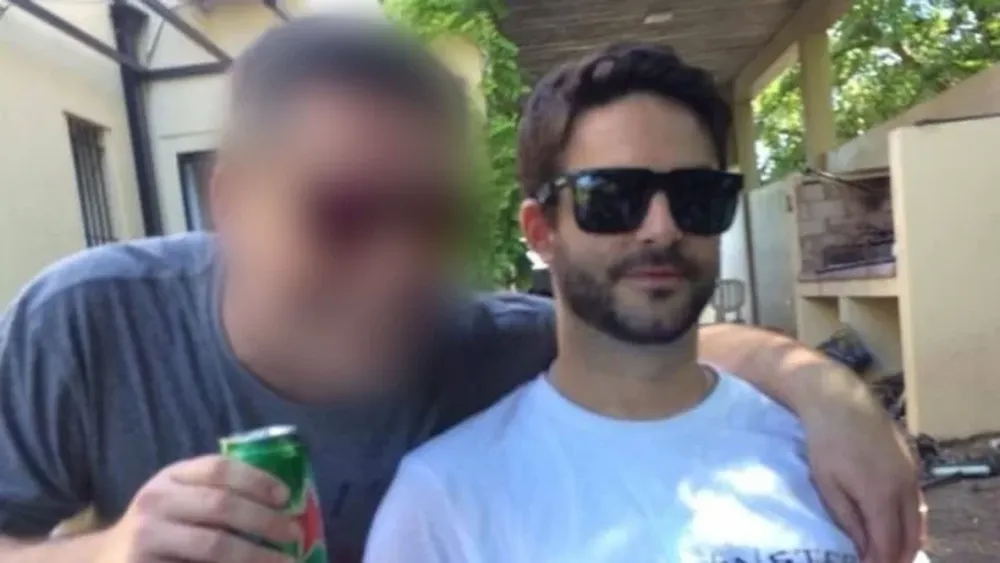 Le clavaron un cuchillo en la nuca para robarle y quedó cuadripléjico