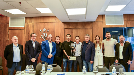 Una imagen que es la más conocida sobre a lo que se le llama colonia, a principios del siglo XIX.