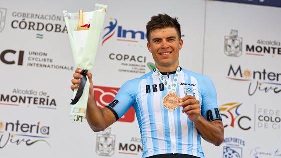 Campeón. Leo Cobarrubia llega a Río Cuarto con la corona argentina y buscará retenerla.