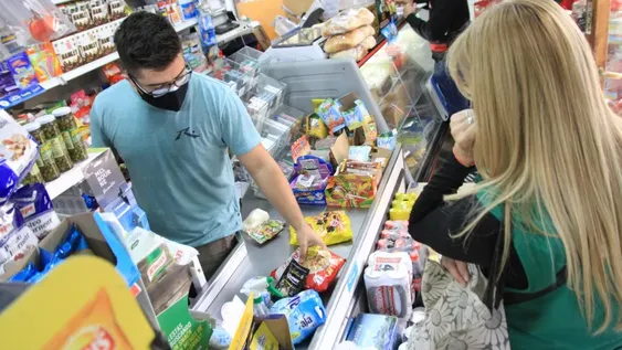 Sólo 57% de productores que quieren estar en góndola reúnen condiciones