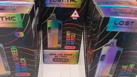 Desarticulan una red dedicada a la venta de vaporizadores de marihuana e incautan 340 dispositivos