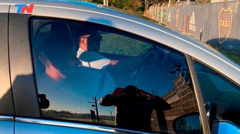Tras el escándalo policial, Toto Salvio se presentó a entrenar en Boca