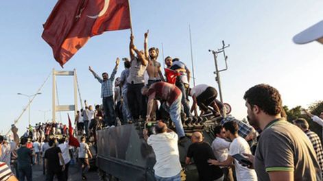Golpe en Turquía: ascienden a 265 las muertes
