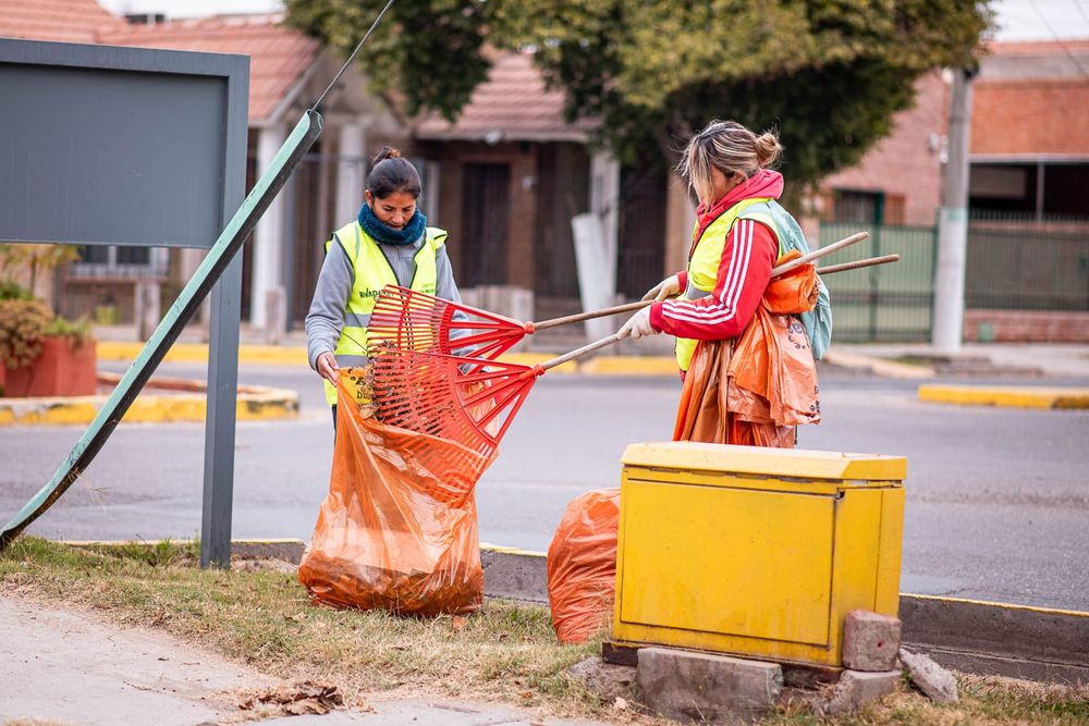 Este fin de semana, los operativos integrales de limpieza que realiza Rivadavia se concentraton en La Bebida y Marquesado.
