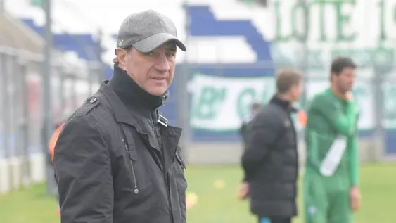 Dillon y su última esperanza de ir a un desempate: “Si Dios es justo, no merecemos irnos”