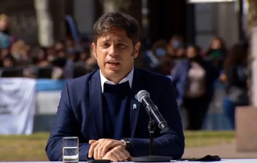 Kicillof no descartó desdoblar la elección para “discutir el modelo de la provincia de Buenos Aires”