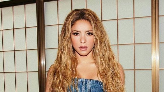 como es el centro educativo que impulso shakira para cambiarle la vida a 1.700 chicos