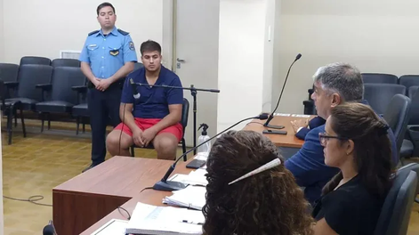 Brutal golpiza en Vallecito: Laureano Quiroga frente al fiscal Francisco Pizarro cuando la causa en su contra fue formalizada, allá por enero de 2026.&nbsp;