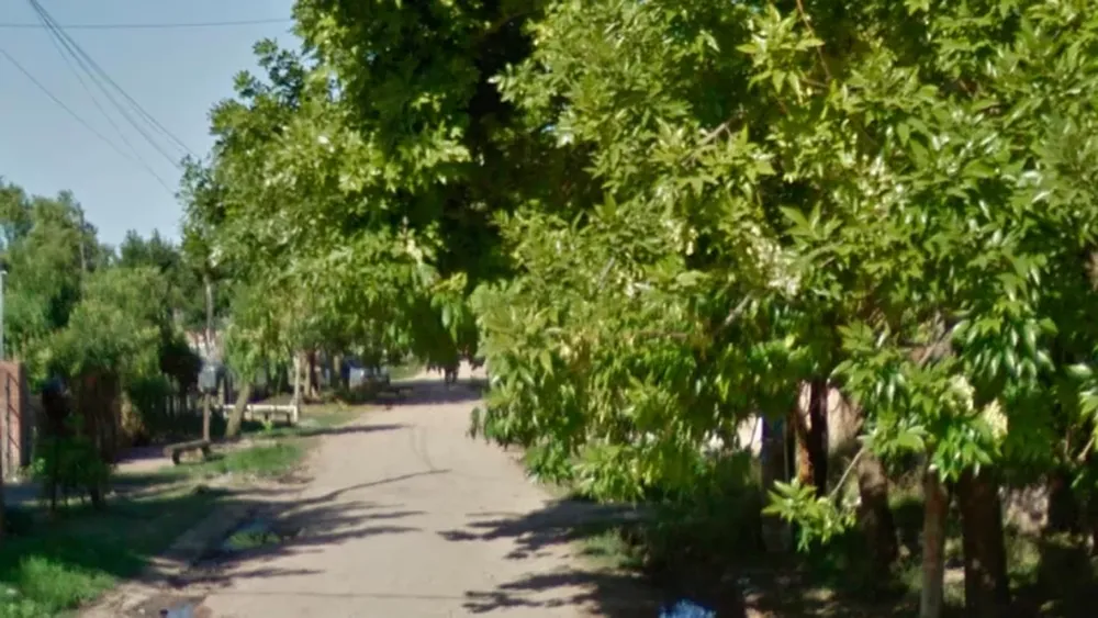 Asesinaron de una puñalada por la espalda a una mujer y apresan a una pareja