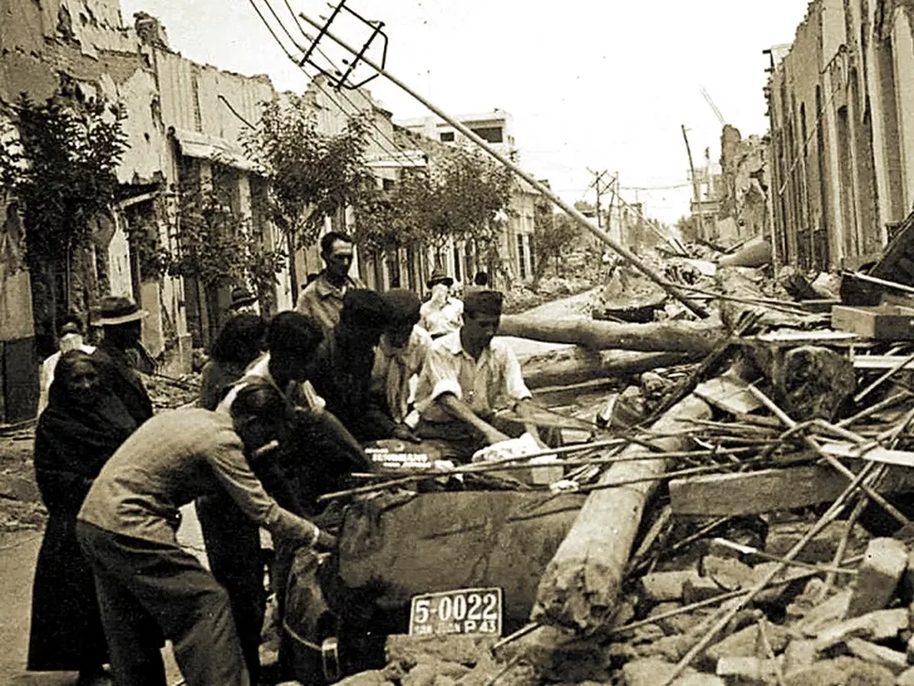 EL SAN JUAN DEL SISMO DE 1944 al San Juan actual (abajo), con ganas de crecer y mejorar aún más.