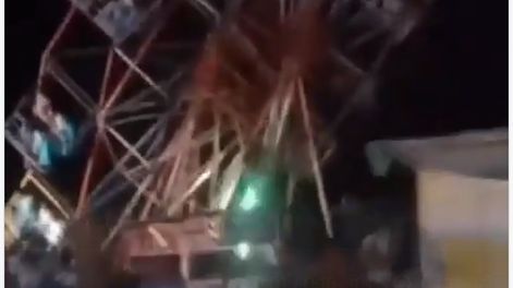 VIDEO. Una rueda de la fortuna colapsó en un parque de diversiones en la India y provocó la caída de decenas de personas al vacío.&nbsp;