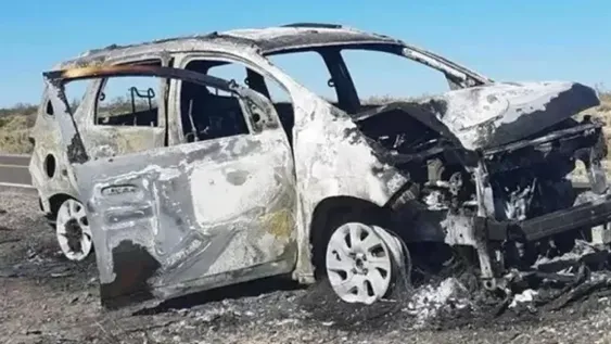 Paró en la banquina, su hijo de 7 años bajó, cruzó la ruta y murió atropellado