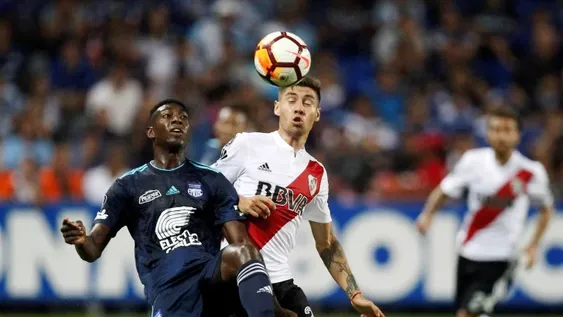 River aguantó en la altura de Ecuador, ganó y se trepó a la cima del Grupo D